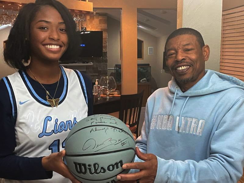Howard High girls basketball guard Samiyah Nasir and former Dunbar, NBA star Muggsy Bogues develop unlikely friendship
